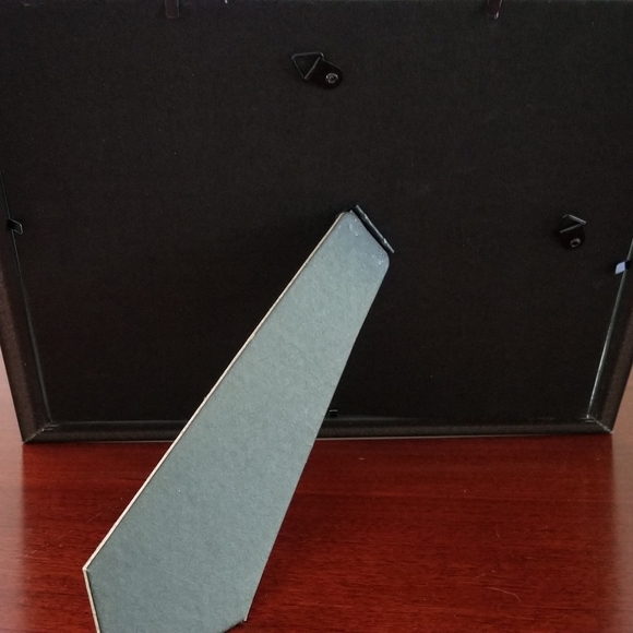 Featherwork Framed 8×10 Wall & Sitting Art/Decor Hang or Stand - Picture 3 of 8